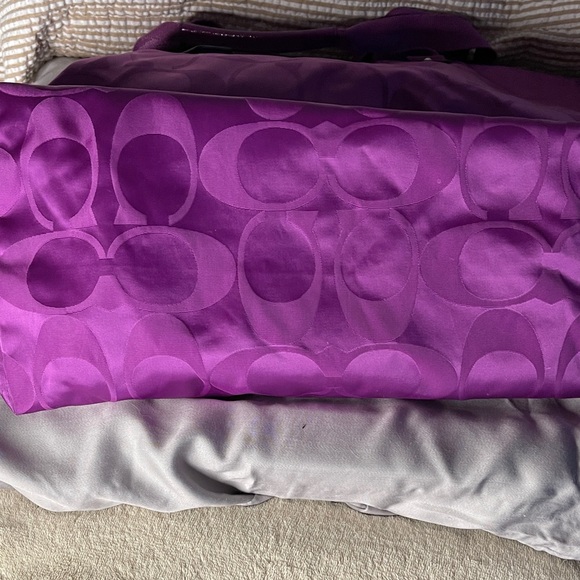Coach Vibrant Purple Large Nylon Tote Bag Coach - Picture 4 of 6